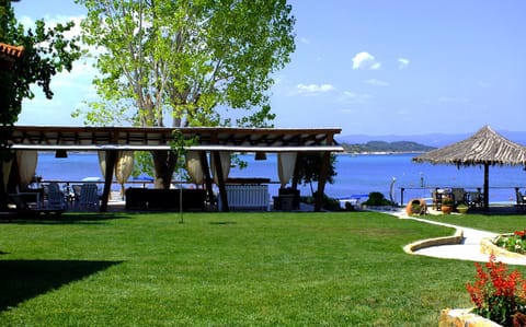 Day, Garden