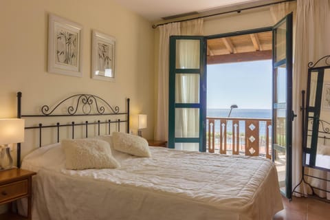 Bedroom, Sea view