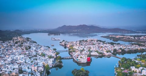 Bird's eye view, City view, Lake view, Mountain view