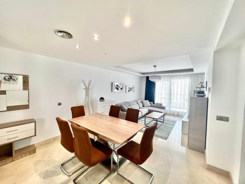 Fantastic apartment perfect location Apartment in San Pedro de Alcántara