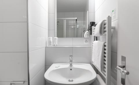 Property building, Bathroom