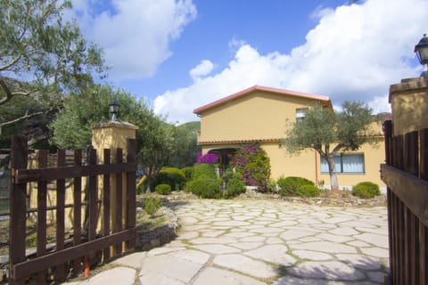 Agriturismo Sa Rocca Farm Stay in Sardinia