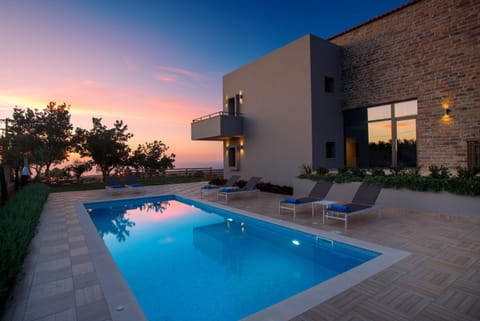 Property building, Swimming pool, Sunrise, Sunset