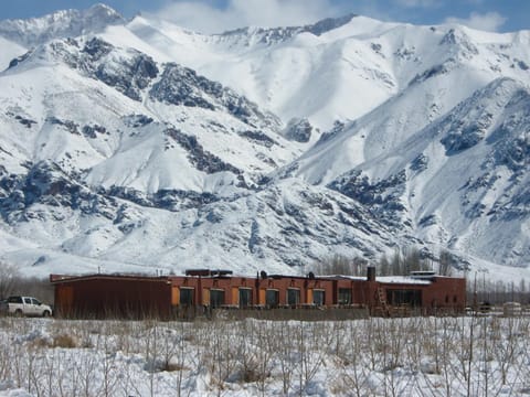 Property building, Facade/entrance, Day, Natural landscape, Winter, Mountain view