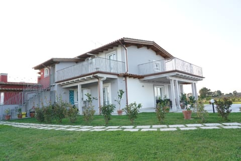 Property building, Garden