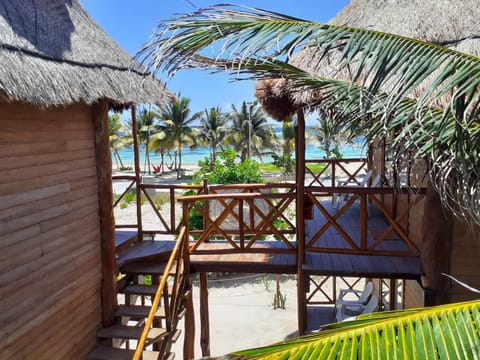 Balcony/Terrace, Living room, Beach, Sea view
