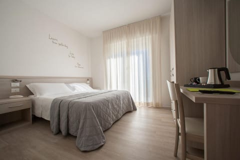 Other, Photo of the whole room, Pets