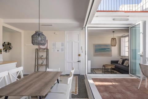 Balcony/Terrace, Living room, Dining area