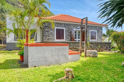 Patio, Garden, Garden view
