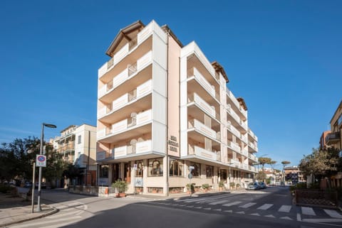 Property building, Street view