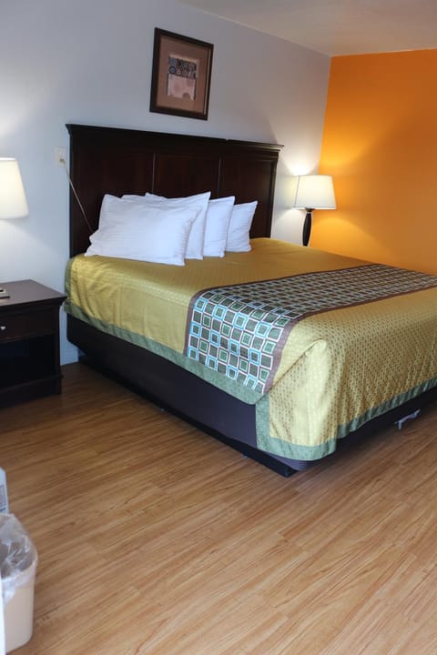 Lone Star Inn Kerrville/Fredericksburg Motel in Kerrville