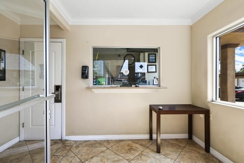 3rd Avenue Inn Hotel in La Habra