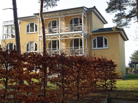 Haus Freyja Ferienwohnungen Apartment in Müritz