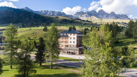 Garden, Balcony/Terrace, Garden view, Lake view, Mountain view