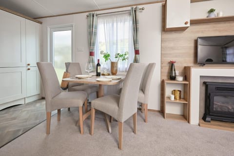 Cardigan Bay Holiday Park Campground/ 
RV Resort in Wales