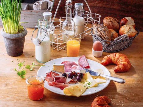 Buffet breakfast, Italian breakfast