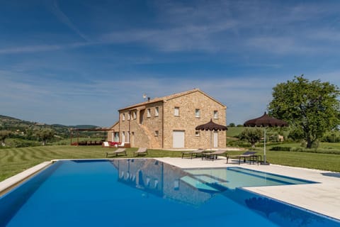 Property building, Summer, Garden, Garden, Garden view, Garden view, Pool view, Swimming pool, Open Air Bath