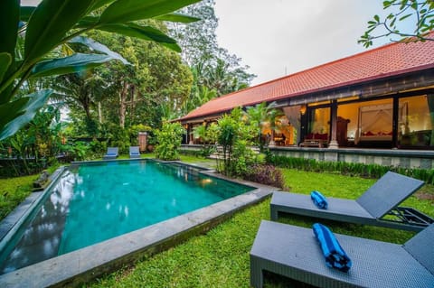 Luxury 3BR Infinity Jungle View Aashaya Villa Ubud Villa in Ubud