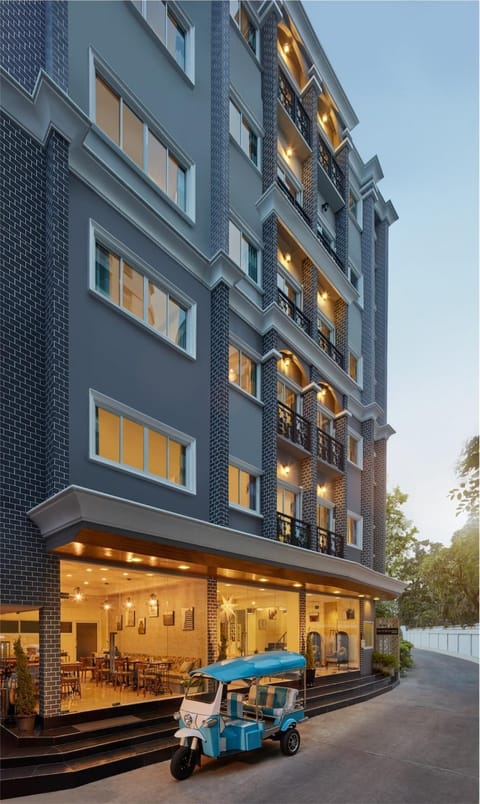 Property building, Location