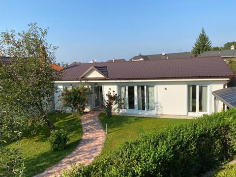 Property building, Garden