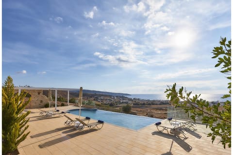 Sea view, Swimming pool