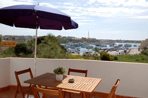 Balcony/Terrace, Balcony/Terrace