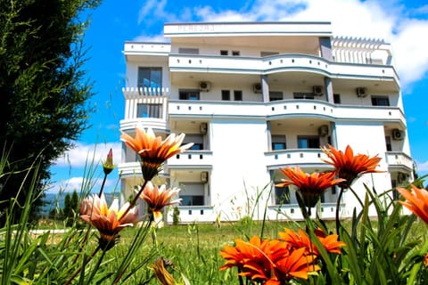 Property building, Spring