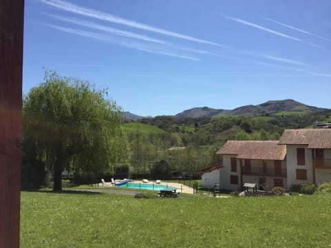 Children play ground, On site, Garden view, Mountain view, Pool view