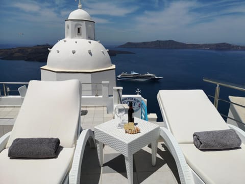 Patio, Day, Natural landscape, View (from property/room), Mountain view, Sea view