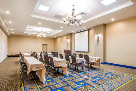 Meeting/conference room