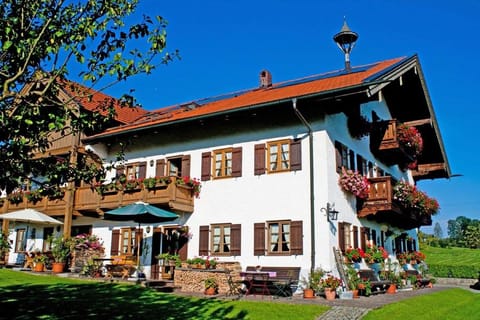 Gästehaus Lechner Bed and Breakfast in Aschau im Chiemgau