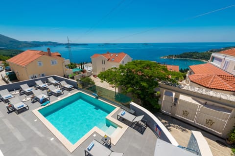 Apartments Villa Poco Loco Apartment in Mlini