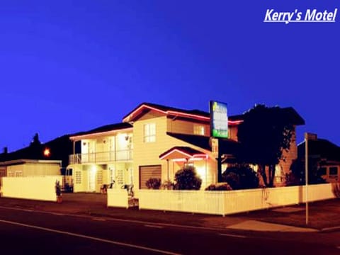 Property building, Night, On site