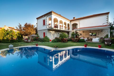Property building, Swimming pool, Swimming pool, Sunset