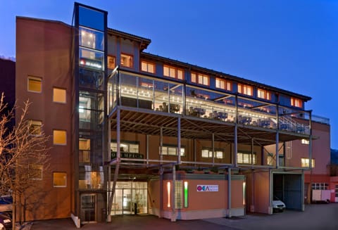 Property building, Facade/entrance