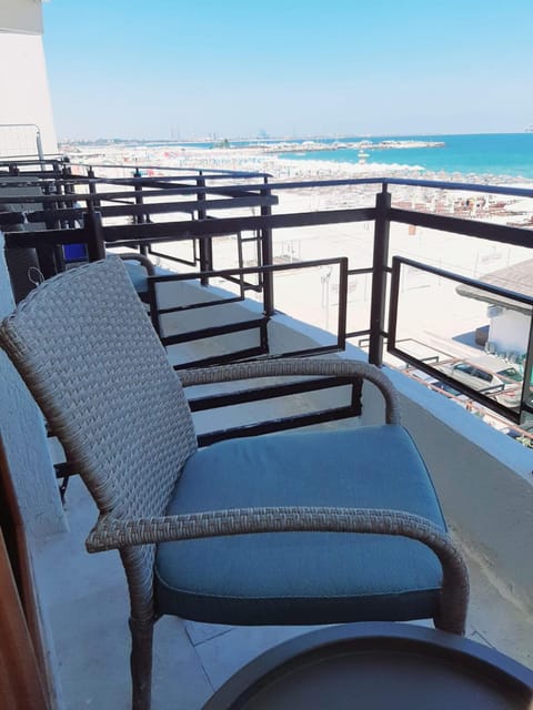 View (from property/room), Balcony/Terrace, Beach, Sea view