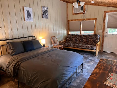 Buddy's Harbor Resort in Lake of the Ozarks