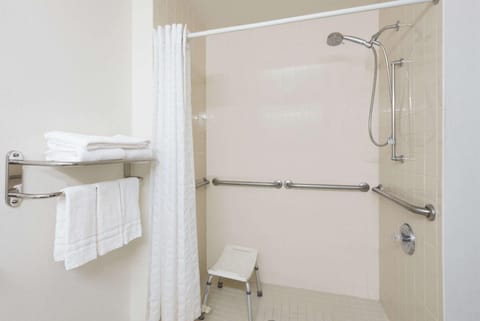 Bathroom, Photo of the whole room, On site