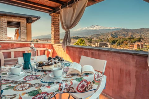 Balcony/Terrace, Breakfast