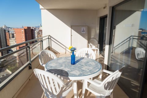 View (from property/room), Balcony/Terrace