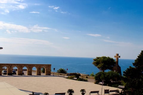 Nearby landmark, Natural landscape, Sea view