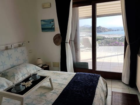 Garden view, Sea view