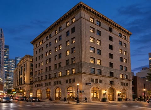 Property building, Night, Location