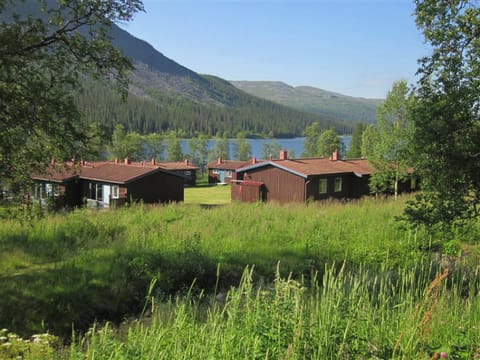 Fishing, Skiing, Hiking, Mountain view, River view, Sea view