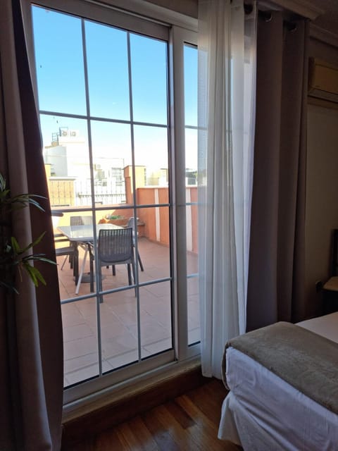 Balcony/Terrace, Photo of the whole room