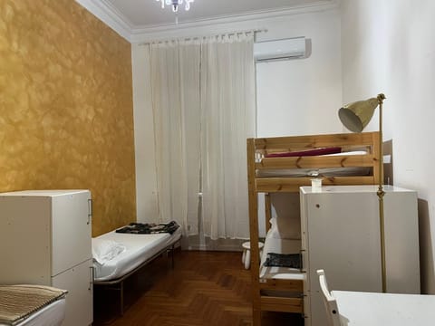 Varese Guest House Bed and Breakfast in Rome