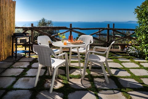 Casa Floriana Apartment in Vico Equense