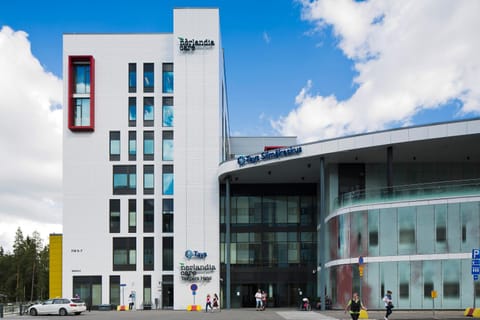 Property building, Facade/entrance, Off site