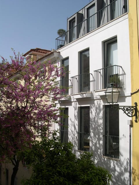 Property building, Facade/entrance