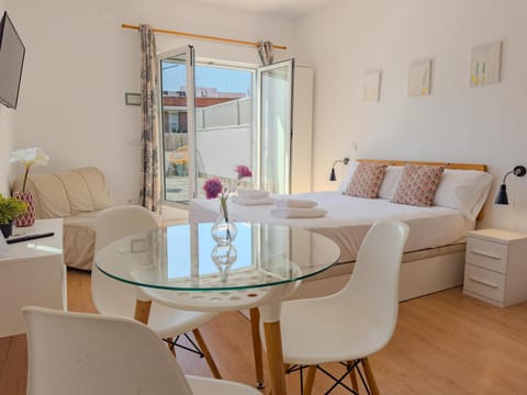 Living room, Bedroom